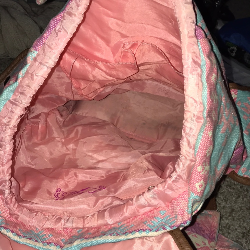 Backpack - Picture 3 of 4